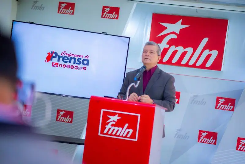 FMLN dice reforma para comercializar lácteos con leche en polvo busca “favorecer a importadores”