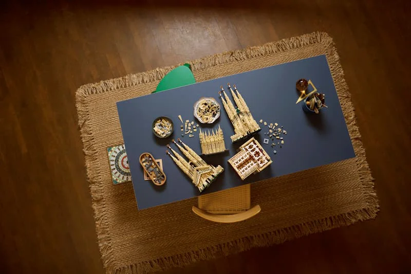 Lego convierte la Sagrada Familia de Barcelona en el set con más piezas de su historia