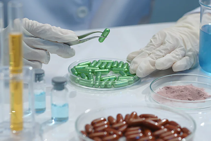 El Salvador exportó $172.9 millones en productos farmacéuticos en 2025; 80 % se dirigió a Centroamérica