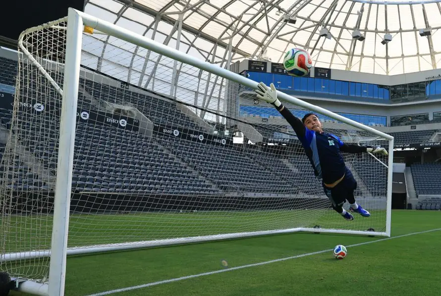 Selecta entrena en el BMO Stadium de Los Ángeles para medirse a Catar