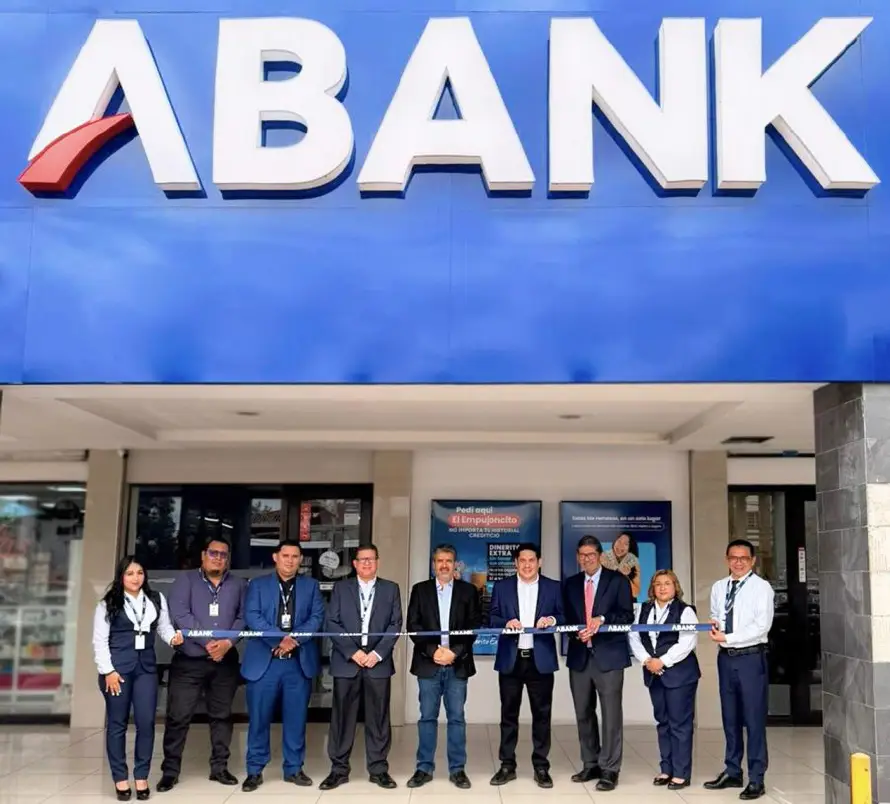 Banco ABANK inaugura la Agencia La Campana en San Salvador para impulsar a los microempresarios y comerciantes