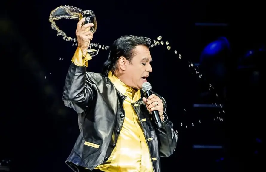 El Mundial dispara la euforia por la música mexicana y revive a Juan Gabriel