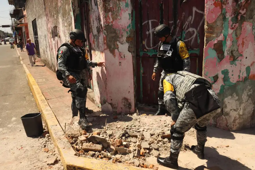 Sheinbaum informa que no hay daños tras terremoto de magnitud 7.4 en el sur de México