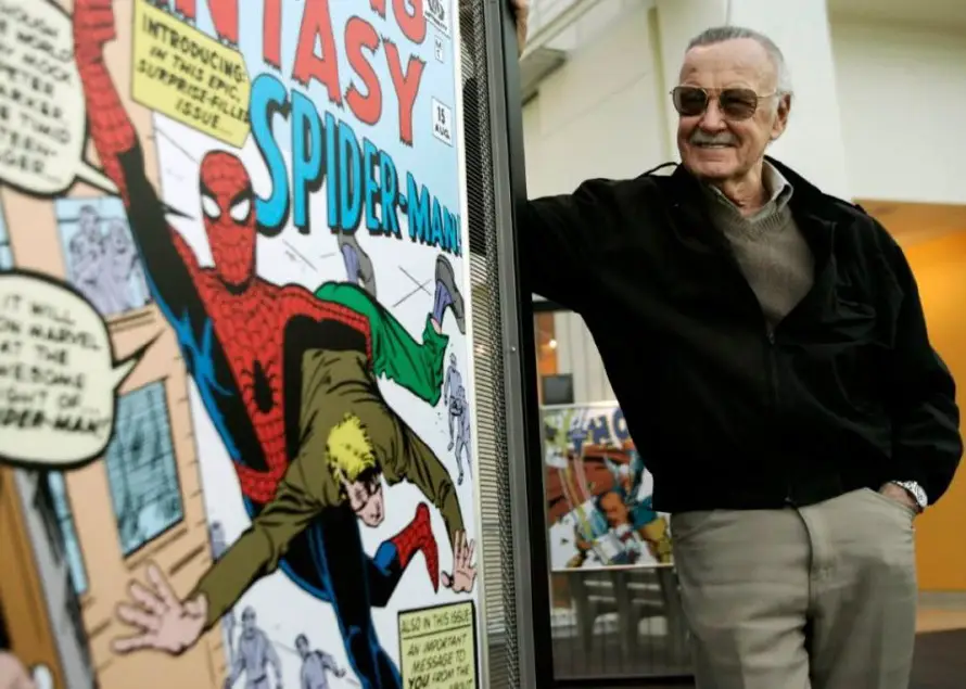 Documental revela abusos y explotación sufrida por el escritor y editor de comics Stan Lee