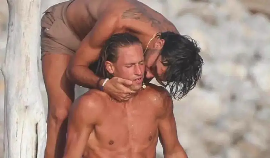 Escándalo por fotos de los campeones del mundo Ferran Torres y Marcos Llorente