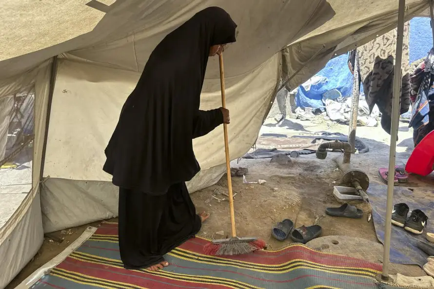 Mil días sin casa: familias desplazadas sobreviven en tiendas de campaña en Gaza