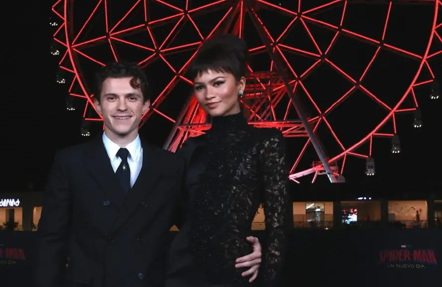 Tom Holland y Zendaya conquistan a los fans de Spider-Man en México
