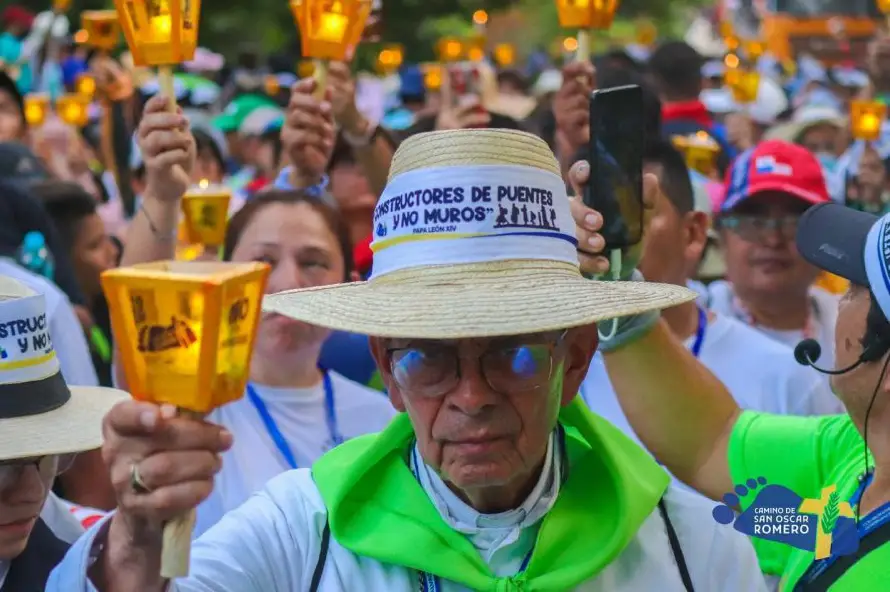 Con farolitos amarillos, la peregrinación de San Óscar Romero se transformará en una protesta pacífica contra la minería