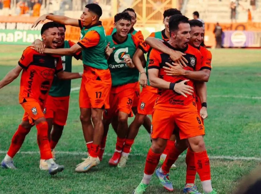 Con sed de revancha, Firpo desafía a Águila este domingo en el Apertura 2026