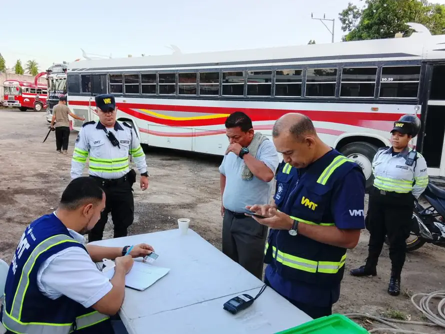 VMT vigilará tarifas en el transporte público y reforzará controles en vacaciones de agosto