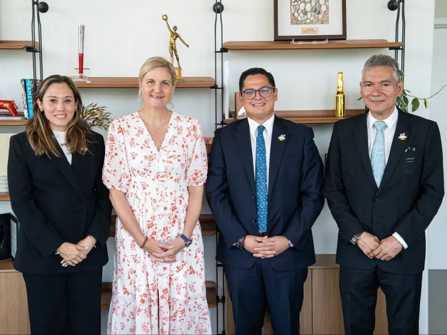 Presidente del COES se reúne por primera vez con la titular del Comité Olímpico Internacional