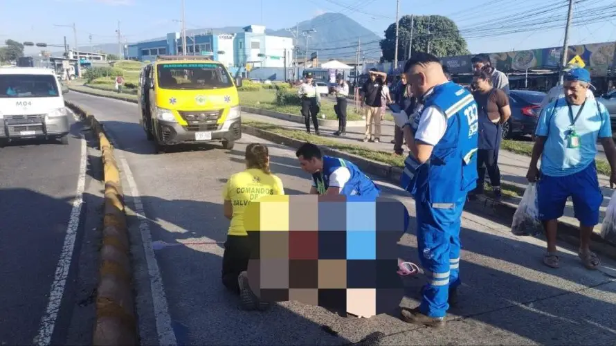 Una mujer de la tercera edad muere atropellada en avenida Peralta de San Salvador