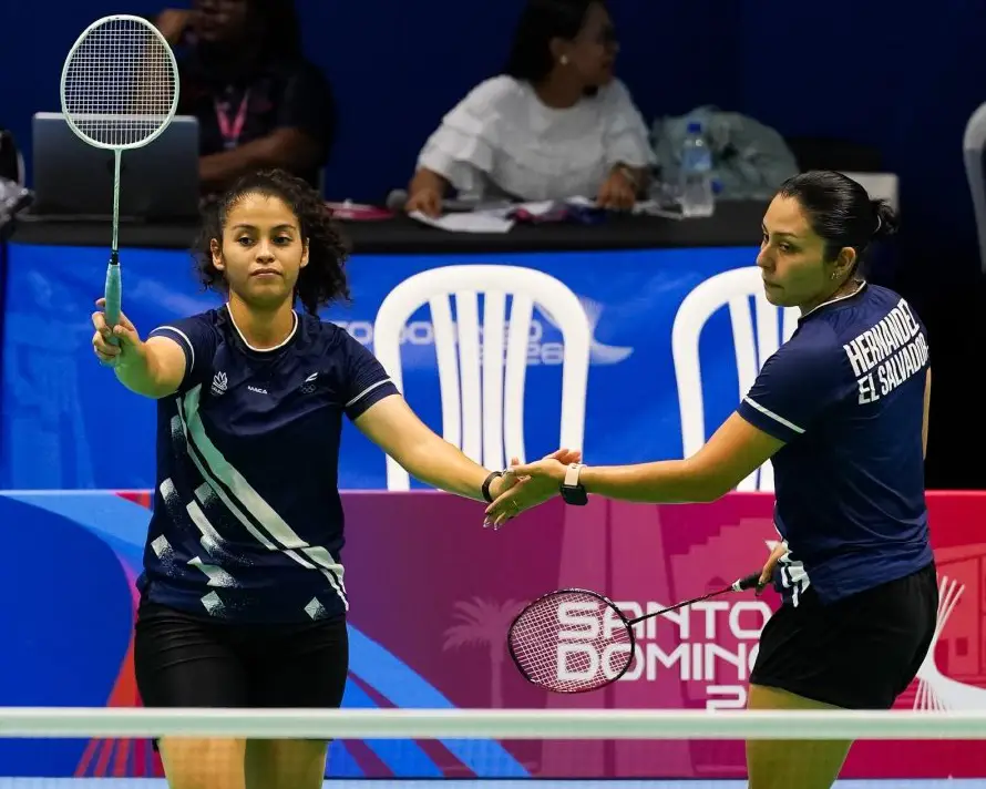 El Salvador vence a Barbados y avanza con paso firme en el bádminton de Santo Domingo 2026