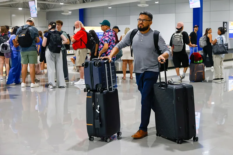 Aeropuerto Internacional de El Salvador supera los 3 millones de pasajeros a julio