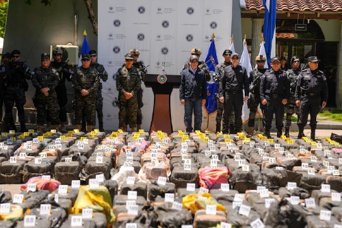 EEUU destaca a El Salvador como aliado contra el narcotráfico