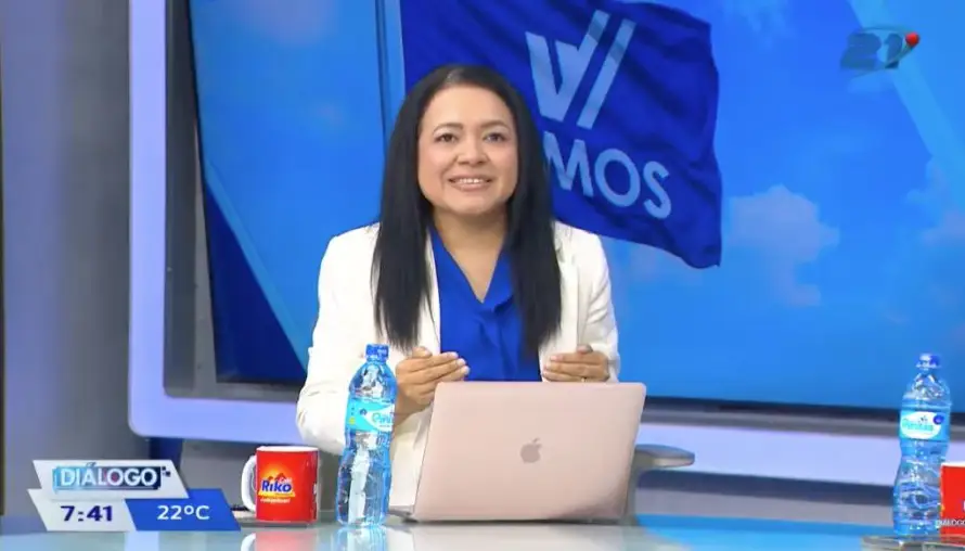Cesia Rivas se inscribe como precandidata a secretaria general: "Vamos no puede depender de una persona"