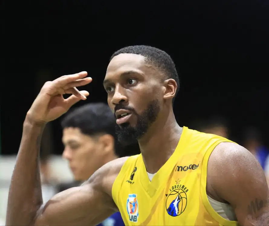 Lobos aplasta a Metapán y fuerza el quinto juego de la final de la Liga Mayor de Baloncesto