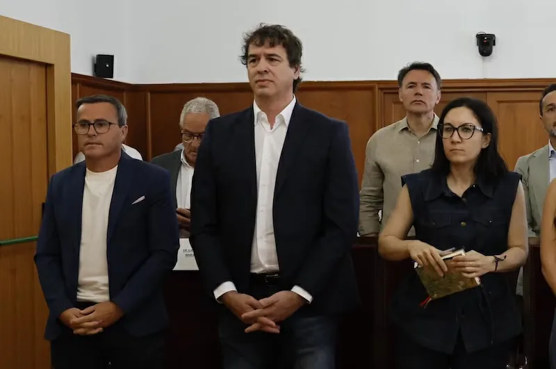 Condenan al hermano del presidente español Pedro Sánchez por corrupción