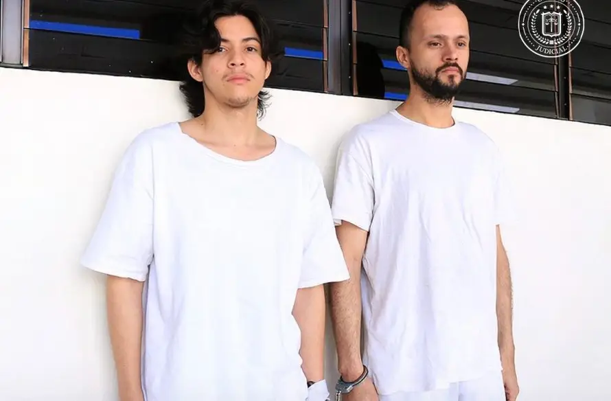 Dos jóvenes irán a juicio por posesión de cocaína y metanfetamina