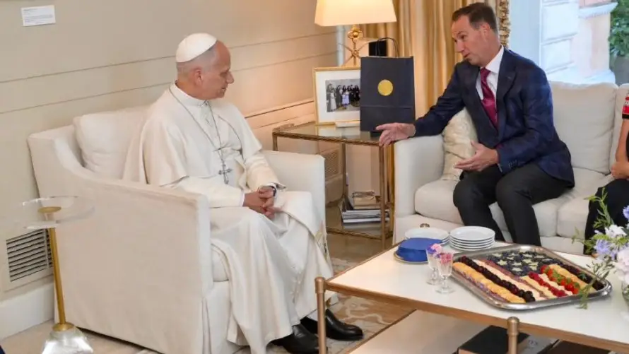 Papa León XIV celebra independencia de Estados Unidos en Vaticano