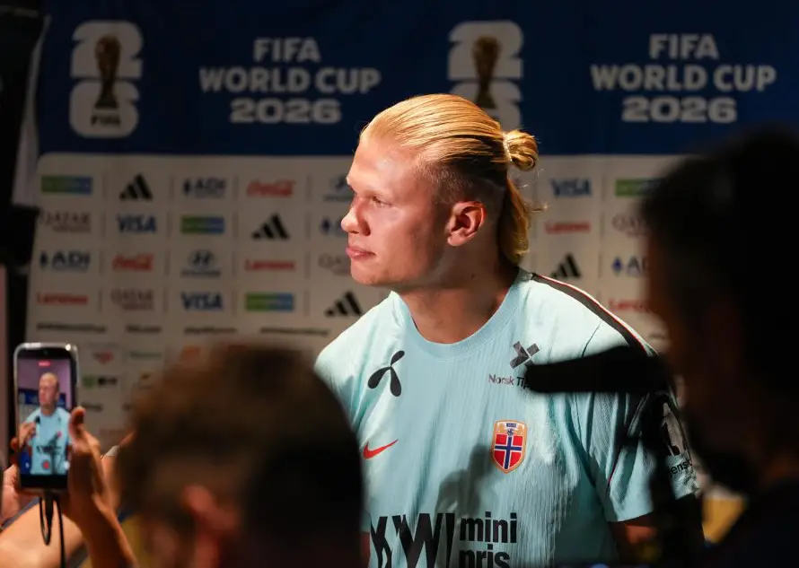 Noruega, con su estrella Erling Haaland, desafía a Inglaterra por un histórico pase a semifinales del Mundial