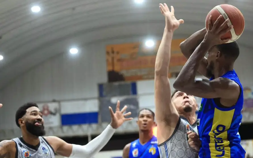 Metapán remonta ante Lobos y toma ventaja en la final del Apertura 2026 de la Liga Mayor de Baloncesto