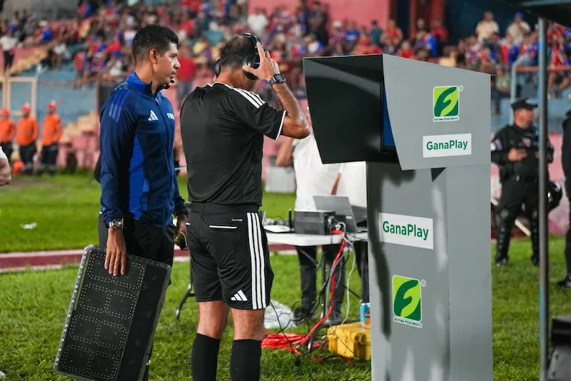 Fesfut implementa por primera vez sistema de revisión por vídeo en la Primera División de El Salvador