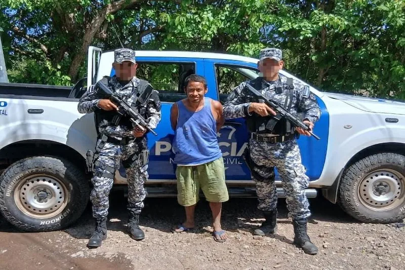 Un sujeto acusado de asesinar a su hermano, primer procesado al que la Fiscalía le pide la cadena perpetua