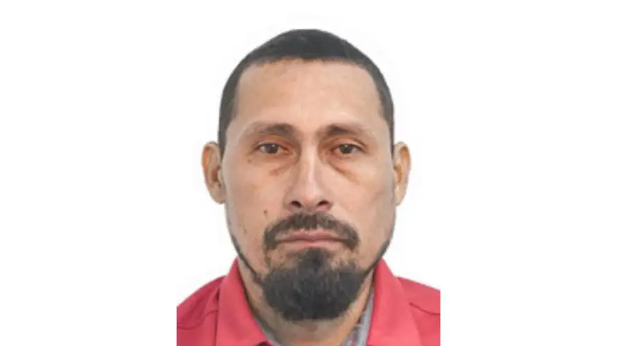 Un maestro fue condenado a seis años de cárcel por acosar sexualmente a dos alumnas por mensajes de WhatsApp