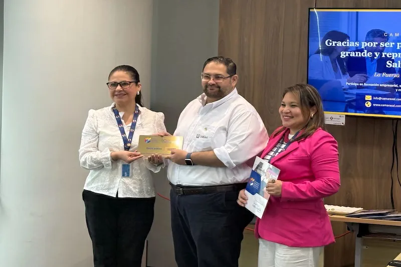 IAKimi se incorpora como socio activo de Camarasal para impulsar la transformación digital