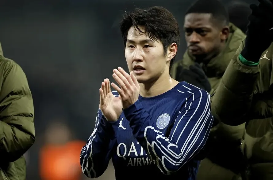 Atlético de Madrid anuncia el fichaje del surcoreano Kang-in Lee