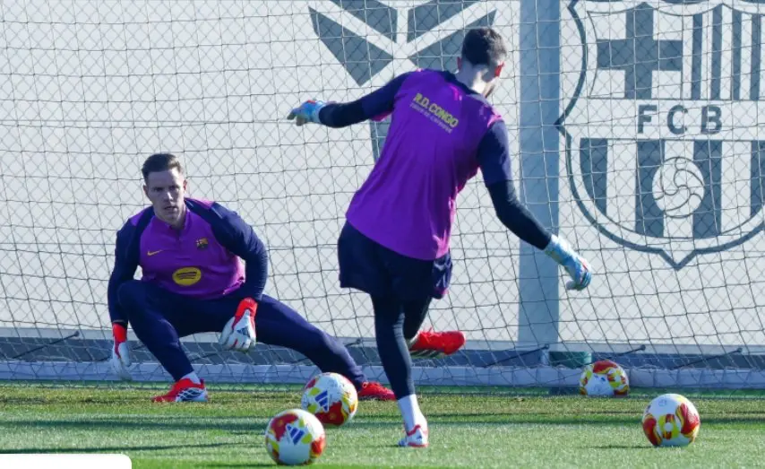 Ter Stegen deja la concentración del Barcelona para cerrar su cesión al Ajax