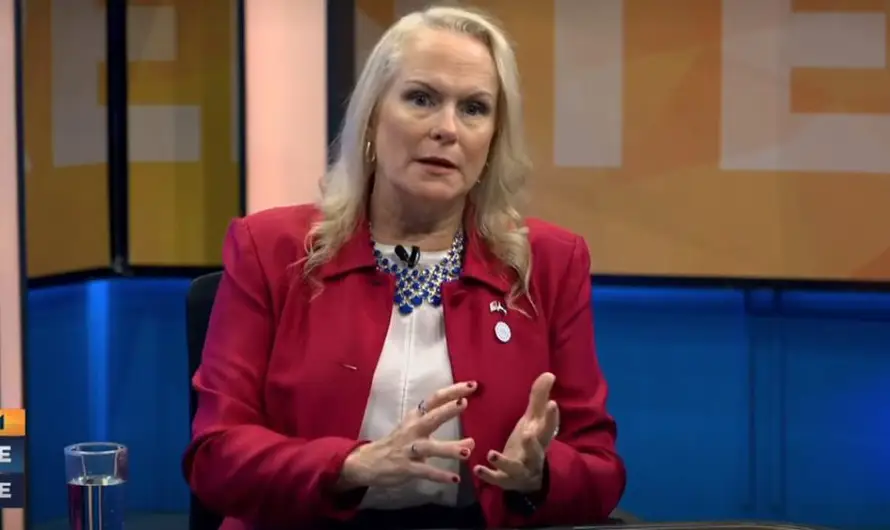 Naomi Fellows: el futuro de la relación entre EEUU y El Salvador es el trabajo de empresas salvadoreñas con las estadounidenses
