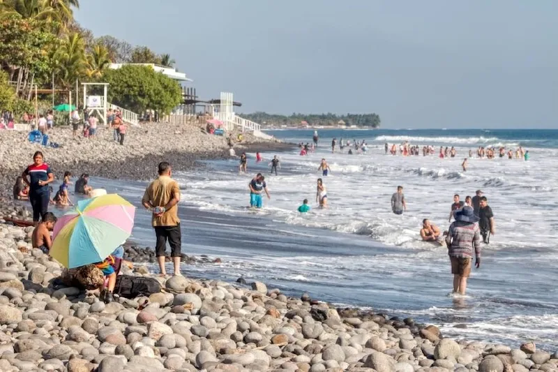 Fiscalía alerta sobre el aumento de estafas digitales durante las vacaciones