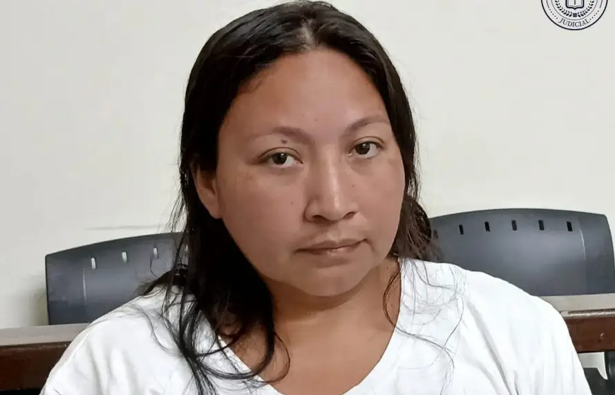 Condenan a seis años de prisión a mujer por posesión de marihuana y cocaína en Santa Ana