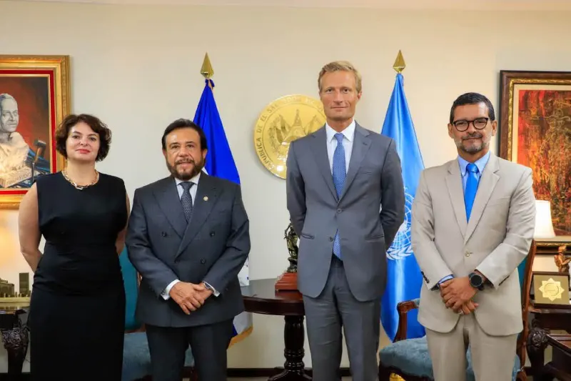 Vicepresidente Ulloa y Programa Mundial de Alimentos acuerdan ampliar cooperación en seguridad alimentaria