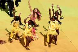 Madonna, Shakira, BTS y Justin Bieber encienden el descanso al estilo Super Bowl
