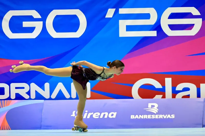 La salvadoreña Victoria Karp gana bronce en patinaje artístico en Juegos Centroamericanos y del Caribe