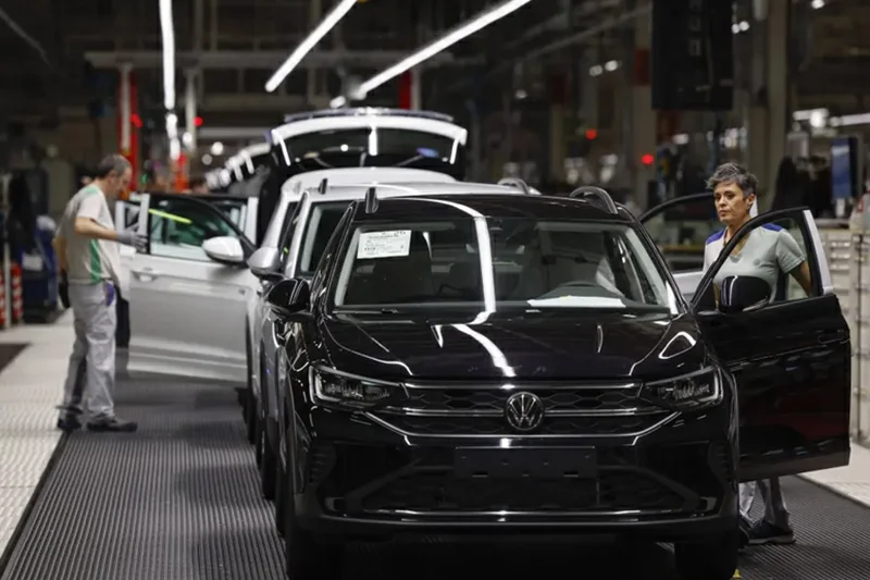Volkswagen va a reducir capacidades de producción hasta 9 millones de vehículos anuales