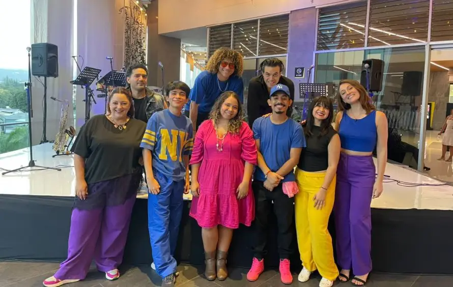 El musical “Footloose”, de Lolek, deleitará a los salvadoreños en agosto