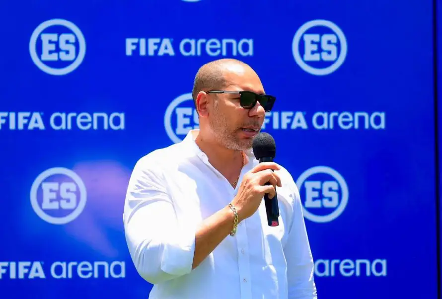 Yamil Bukele anticipa "anuncios positivos" de la Fesfut tras asistir a la final del Mundial