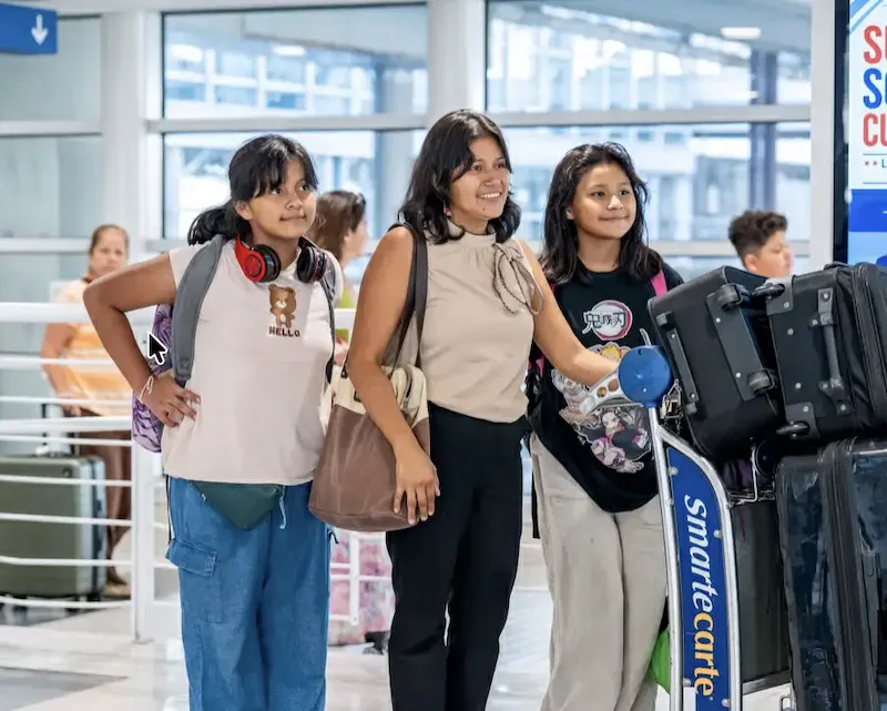 La salvadoreña Yessenia Ruano regresa a Estados Unidos tras ganar batalla contra su deportación