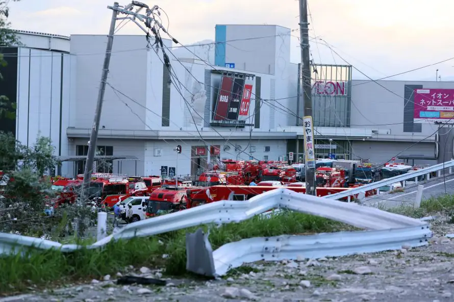 Suben a 18 los muertos en Japón y sigue búsqueda contra reloj de atrapados por terremoto
