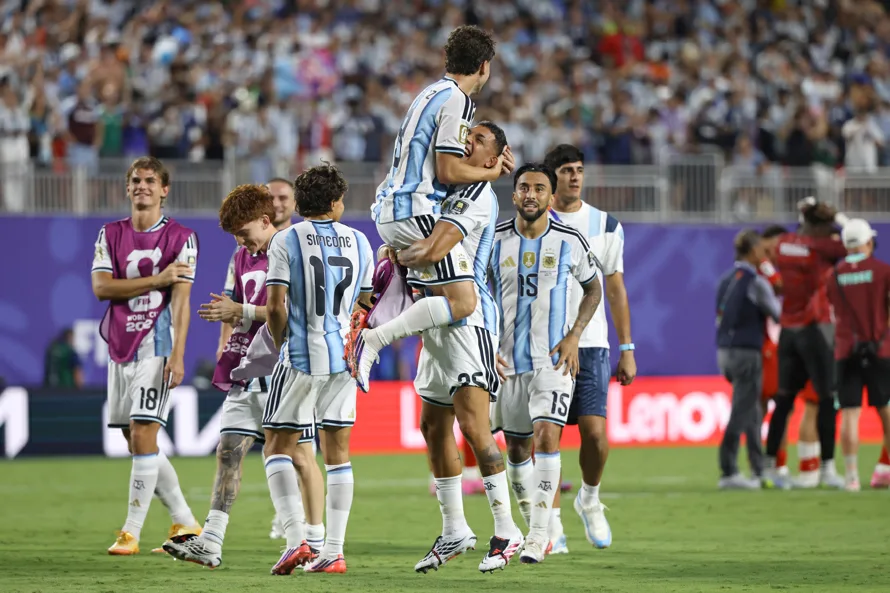 3-1. Julián Álvarez saca del embrollo a Argentina y fija cita con Inglaterra