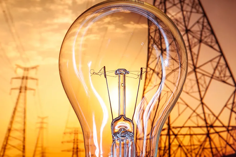 Más de la mitad de la energía consumida en mayo se generó en centrales térmicas