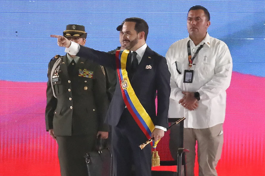 Colombia mueve a presos de "alto perfil" vinculados a las negociaciones para romper su estructura carcelaria