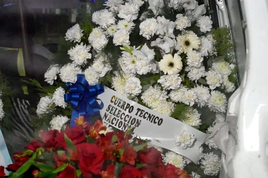 Lionel Messi y su familia despiden a su padre Jorge en cementerio privado de Rosario
