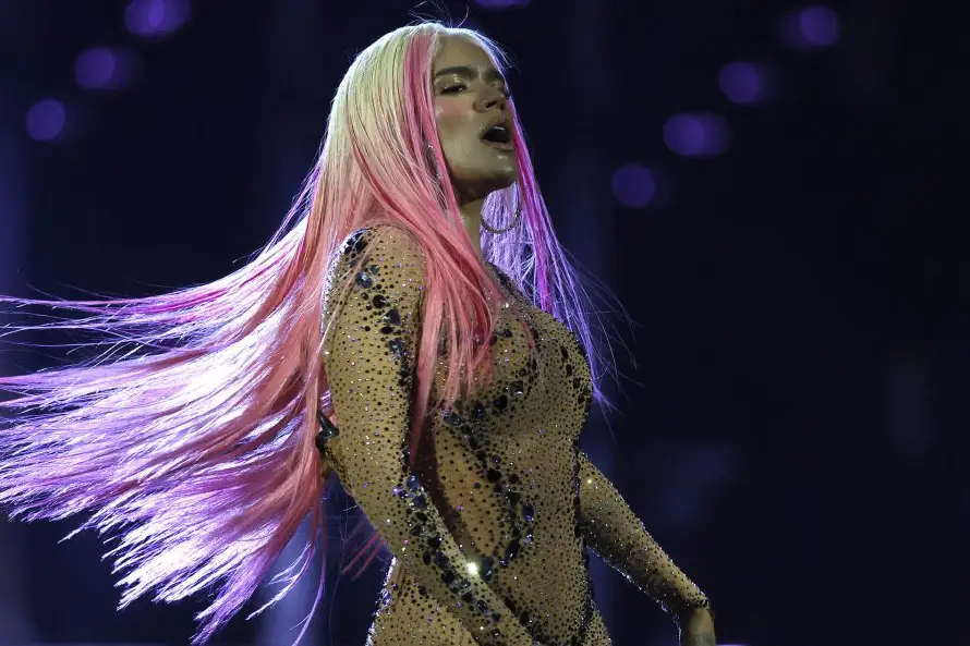 Karol G, Bosé y Yatra lideran concierto solidario por terremoto en Colombia