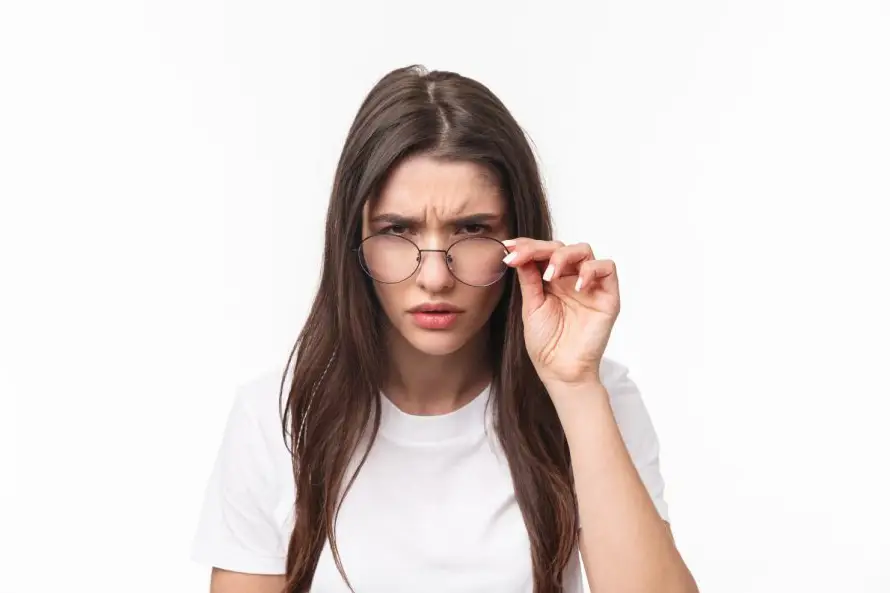 El consumo excesivo de azúcares y ultraprocesados amenaza la salud ocular, según expertos