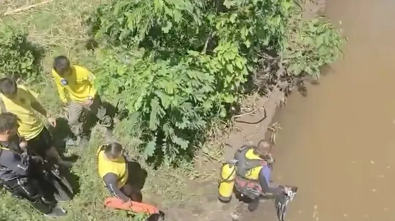 Encuentran cuerpo de una niña que fue arrastrada por corriente de río Bandera en Sonsonate